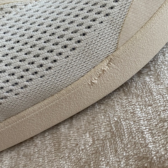 OLUKAI Men's White Casual Shoes - Picture 14 of 16